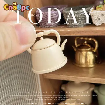 1: 12 Evcilik Minyatür Retro Demlik çay su ısıtıcısı mutfak mobilyası Demlik Modeli DollHouse Yaşam Sahne Dekor Çocuklar Oyuncak Oyna Pretend