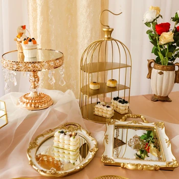Altın Lüks Kek Standı İskandinav Fırın Tasarım Masa Dekorasyon Kek Standı Oturma Odası Restoran Parti Torten Deko Pasta Araçları