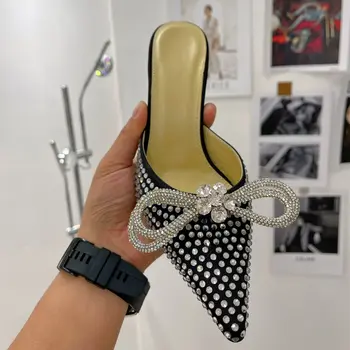 Rahat Tasarımcı Saten Hakiki Deri Peep Toe Kristal Strass Yüksek Topuklu Katır Stiletto Topuk Terlik Kadın Sandalias De Las Mujer