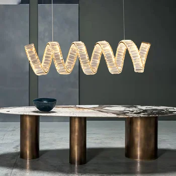Kolye ışıkları Led sanat avize lamba çizgili restoran modern yeni lüks high-end restoran bar masası yemek masası kristal