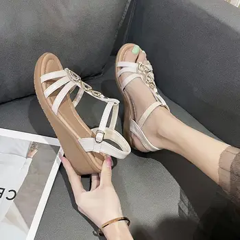 Sandalet Takozlar Topuk Ayakkabı Plaj kadın ayakkabısı Orta Topuklu Yaz 2023 Açık Bej Asya Boyutu Vintage Lüks