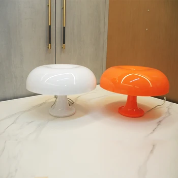 Minimalist masa lambaları Modern İtalya Tasarımcı LED mantar masa otel için lamba Yatak Odası Başucu Oturma Odası dekorasyon ışıklandırma