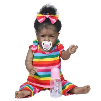 22 inç Reborn saskia siyah Bebek kıvırcık saç Kız Tam Vinil Silikon ve Bez Vücut Isteğe Bağlı Afrika Amerikan Bebe Bonecas Hediye