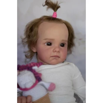60 CM El Yapımı Yüksek Kaliteli Reborn Yürümeye Başlayan Maggie Detaylı Gerçekçi El köklü Kahverengi Saç Gerçekçi ve Sevimli Yeniden Doğmuş Bebek